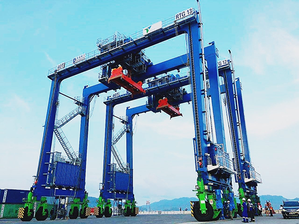 湖南永州集装箱龙门吊厂家设备运行速度