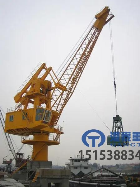 湖南常德浮船坞起重机公司浮船坞的设计理念