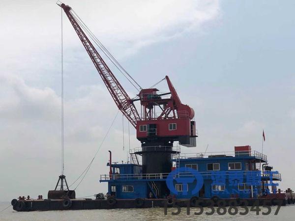 福建泉州浮船坞起重机公司浮船坞功能特点
