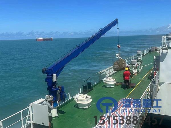 山东青岛船舶液压起重机厂家船舶液压起重机自动防摇液压系统