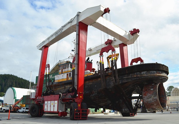 不同游艇对搬运机吊具/托举方式有何要求