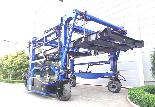 浙江嘉兴45吨跨运车潮湿环境电控抗干扰能力